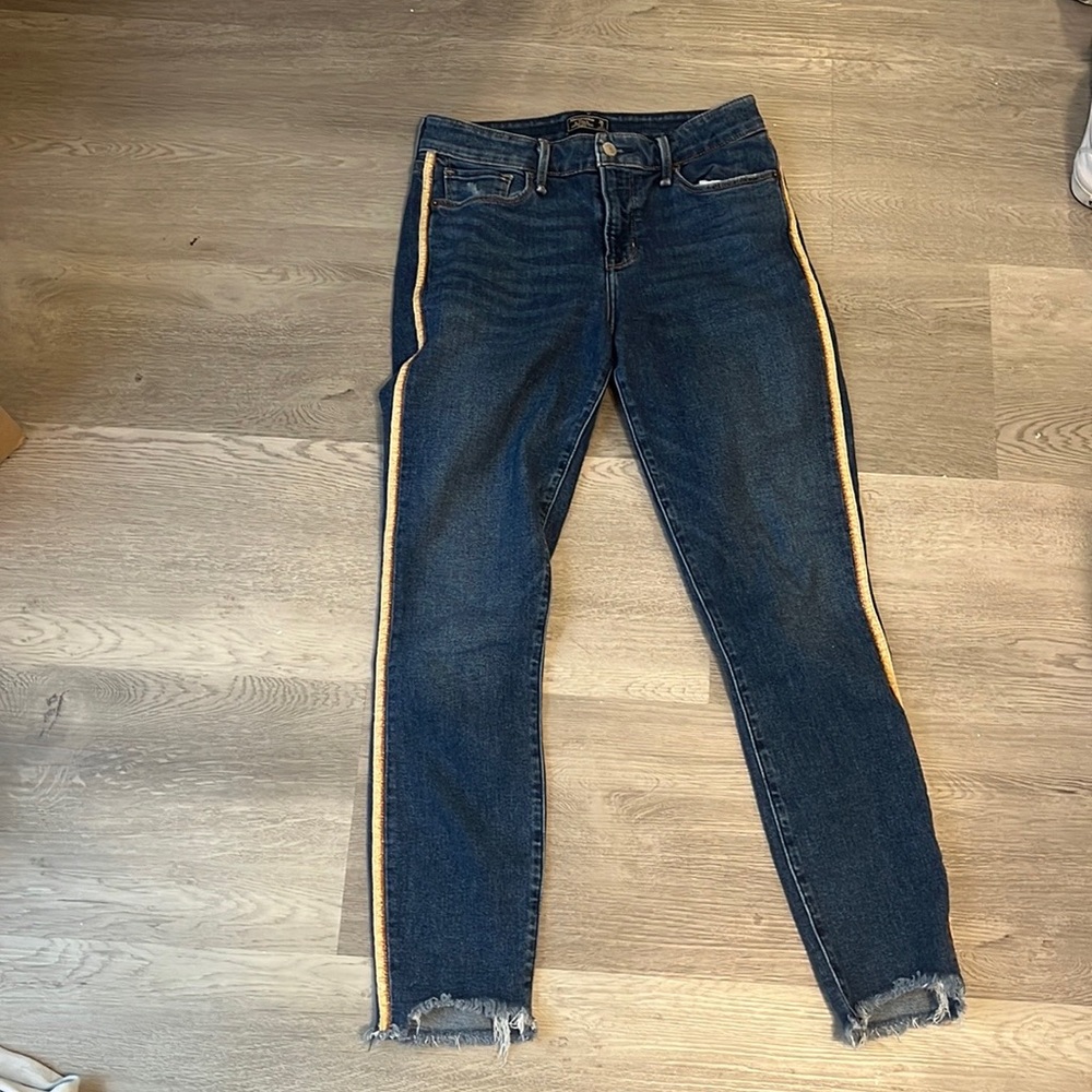 Retro Medium Wash Jeans